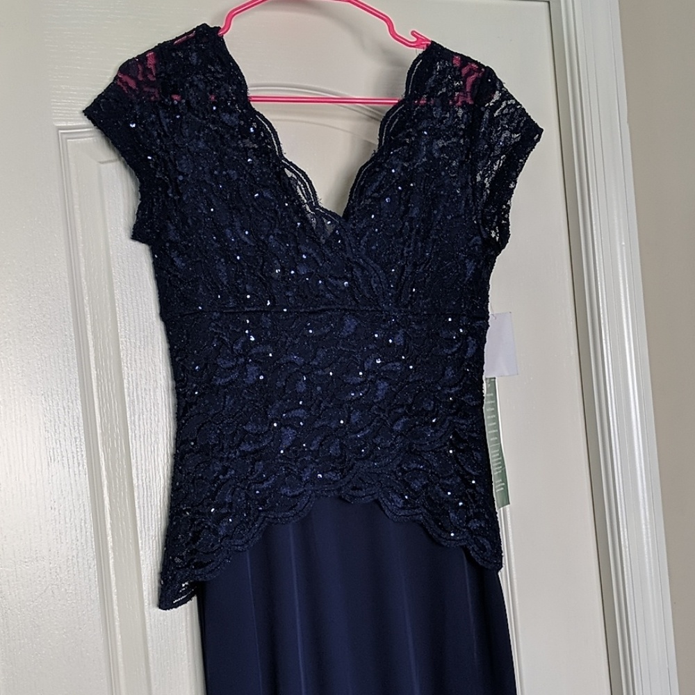 NWT Beautiful and flattering navy gown
